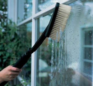 ЩЕТКА ДЛЯ МОЙКИ АВТОМОБИЛЯ LAVOR С МЯГКОЙ ЩЕТИНОЙ