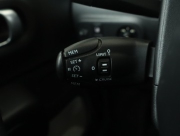 Citroen C3 III Hatchback 1.2 PureTech 82KM 2017 Citroen C3 1.2 PureTech, Navi, Klima, Klimatronic, zdjęcie 13