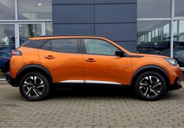 Peugeot 2008 II SUV 1.2 PureTech 130KM 2022 Peugeot 2008 1.2 PB 130KM EAT8 Allure FV23 Salon PL Serwis ASO Gwarancja, zdjęcie 4