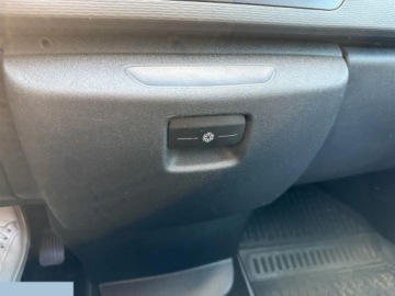 Citroen C4 Picasso I 1.6 HDi FAP 112KM 2011 Citroën C4 Picasso 1.6 HDi Selection MCP 112KM 2011r, zdjęcie 38