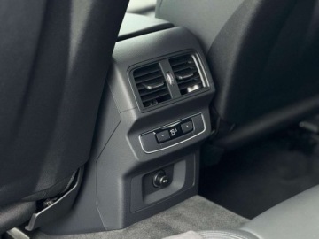 Audi Q5 II SUV Facelifting 2.0 40 TDI 204KM 2023 Audi Q5 Kamera cofania , Tempomat , Matrix ,Wirtualny kokpit Plus 2.0 204KM, zdjęcie 25