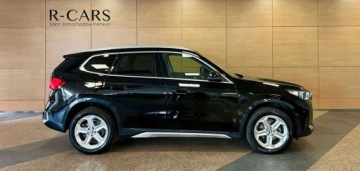 BMW X1 U11 Crossover 1.5 18i 136KM 2023 BMW X1 Salon Polska ASO R CARS Warszawa 1.5 Benzyna 136KM, zdjęcie 5
