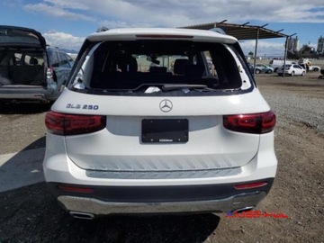 Mercedes GLB 2023 Mercedes-Benz GLB 2023 r., 2,0 L GLB 250 2.0 Benzyna 221KM, zdjęcie 4