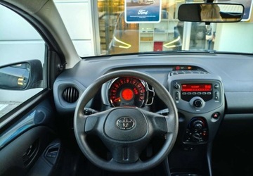 Toyota Aygo II Hatchback 3d Facelifting 1.0 VVT-i 72KM 2019 Toyota Aygo Toyota Aygo 1.0 VVT-i Black Edition Benzyna 72KM, zdjęcie 8