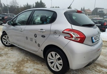 Peugeot 208 I Hatchback 3d 1.0 VTI 68KM 2014 Peugeot 208 Tylko 91.000km Bogata wersja Benzyna 68KM, zdjęcie 3