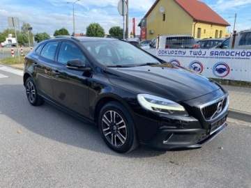 Volvo V40 II Hatchback Facelifting 2.0 D2 120KM 2017 Volvo V40 CROSS COUNTRY LEDY NAWIGACJA PARKTRONIC KLIMA PODGRZEWANE FOTELE, zdjęcie 3