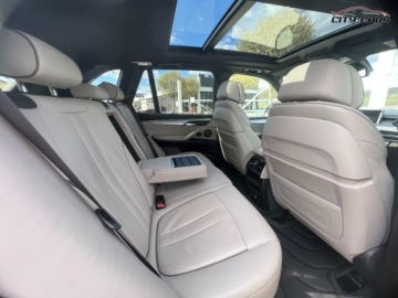 BMW X5 F15 2017 BMW X5 2.0 benzyna 245KMelektryk 330KM Indywidual Performance X-Drive, zdjęcie 27