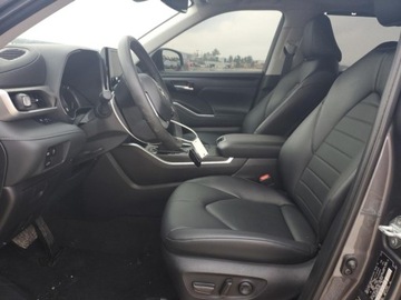 Toyota Highlander III 2023 Toyota Highlander L od ubezpieczyciela, male uszkodzenia 2.4 Benzyna 265KM, zdjęcie 6