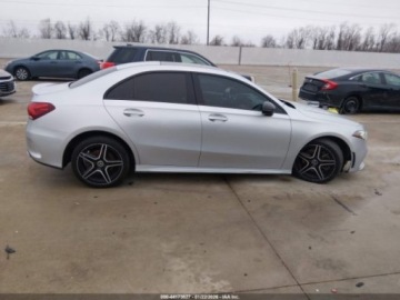 Mercedes Klasa A W177/V177 2020 Mercedes-Benz Klasa A 2020 Mercedes-Benz A-Class A 220 4MATIC Sedan 2.0, zdjęcie 6