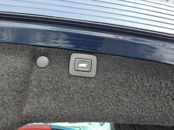 Opel Insignia I Sports Tourer Facelifting 2.0 CDTI ECOFLEX 140KM 2014 Opel Insignia 2.0 CDTI 140 KM, Lift, Xenon, LED,, zdjęcie 30