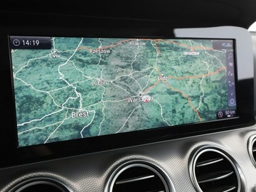 Mercedes Klasa E W213 Kombi 2.0 220d 194KM 2019 Mercedes E 220 FV23% Automat Navi Kamera cofania, zdjęcie 25
