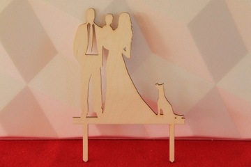 Топпер Молодая семейная пара с ребенком и собакой