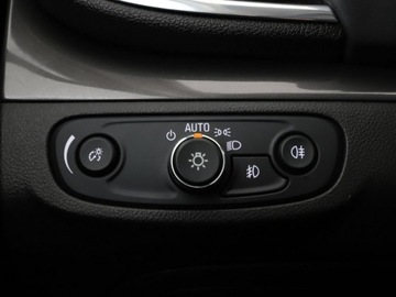 Opel Mokka I SUV 1.4 Turbo ECOTEC 140KM 2016 Opel Mokka 1.4T Automat Innovation Navi Tempomat, zdjęcie 26