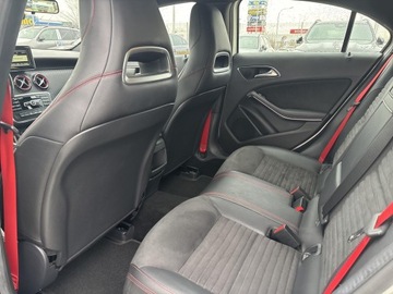Mercedes Klasa A W176 Hatchback 5d AMG 2.0 45 AMG 360KM 2015 Mercedes-Benz A 45 AMG, zdjęcie 17
