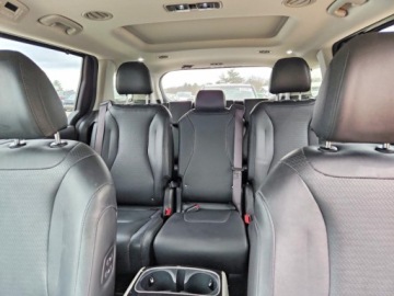 Kia Carnival II 2023 Kia Carnival SX Prestige 2023 3.5 Benzyna 290KM, zdjęcie 11