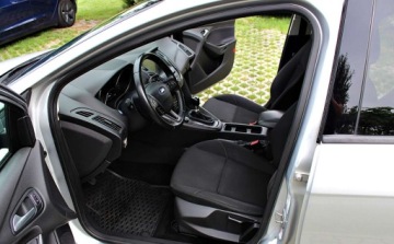 Ford Focus III Kombi Facelifting 1.5 TDCi 120KM 2015 Ford Focus 1.5D Nawigacja Alufelgi Tempomat Hak Gwarancja 1 rok, zdjęcie 7