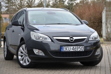 Opel Astra J Sports Tourer 1.4 Turbo ECOTEC 140KM 2012 CZARNA ZAREJESTROWANA 1.4T 140KM COSMO SERWIS NAVI SKÓRA GRZ.FOTELE, zdjęcie 13
