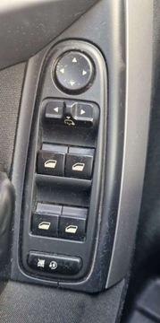 Citroen Grand C4 Picasso I 1.6 VTi 120KM 2009 Citroen C4 Grand Picasso 1.6i 120KM 7 Foteli Klima 2kpl. Opon Hak 1.6, zdjęcie 10