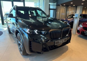 BMW X5 G05 SUV Facelifting 3.0 30d 298KM 2026 BMW X5 BMW X5 xDrive30d dostepne od reki z ogrzewaniem postojowym 3.0