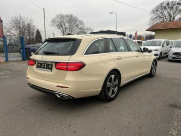 Mercedes Klasa E W213 2019 Mercedes E 220 Automat Bogate wyposażenie 2019, zdjęcie 4