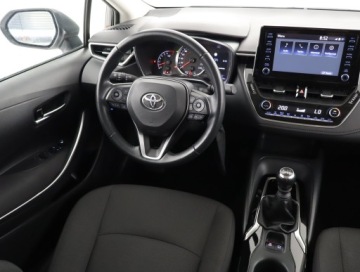 Toyota Corolla XII Sedan 1.5 VVT-i 125KM 2022 Toyota Corolla 1.5 VVT-i, Salon Polska, zdjęcie 6