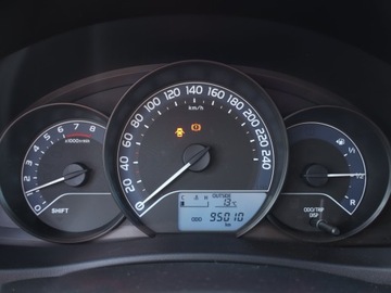 Toyota Auris II Hatchback 5d Facelifting 1.33 Dual VVT-i 99KM 2015 Toyota Auris 1.3 Dual VVT-i, Salon Polska, Klima, zdjęcie 10