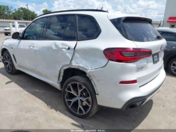 BMW X5 G05 2023 BMW X5 2023 BMW X5 PHEV XDRIVE45E 3.0 Hybryda 282KM, zdjęcie 3