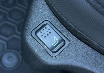 Jeep Renegade SUV 1.6 E-TorQ 110KM 2016 Jeep Renegade Longitude, Tempomat, Czujniki parkowania, Salon Polska 1.6, zdjęcie 30