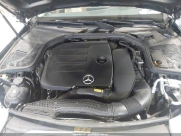 Mercedes Klasa C W206 2021 Mercedes-Benz Klasa C MERCEDES-BENZ C 300 4MATIC 2.0 Benzyna 255KM, zdjęcie 11
