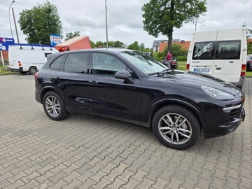 Porsche Cayenne II SUV Facelifting 4.2 D 385KM 2016 PORSCHE CAYENNE (92A) 4.2 S Zadbany, zdjęcie 3