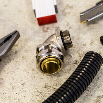 МЕТАЛЛИЧЕСКИЙ ДРОССЕЛЬ 90° PG-21 КАБЕЛЬНАЯ ТРУБА 25 мм IP65