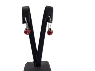 СЕРЕБРЯНЫЕ ПОДВЕСНЫЕ СЕРЬГИ БОЖЬИ КОРОВКИ С АНГЛИЙСКИМ ЗАЖИМОМ 925