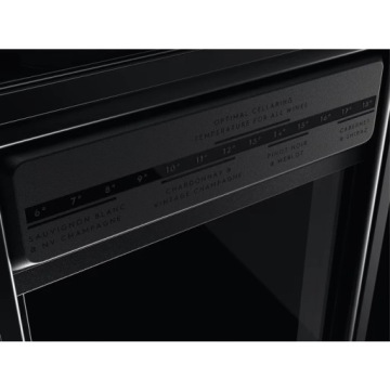 Холодильник для вина Electrolux EWUS018B7B