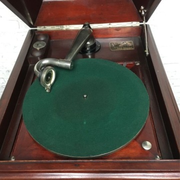 Колонка проигрывателя Victor Victrola, модель VV-X maho