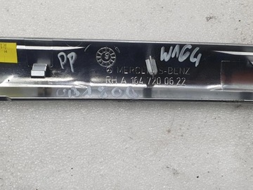 LIŠTA DEKORACE PRAVÝ PŘEDNÍ ML W164