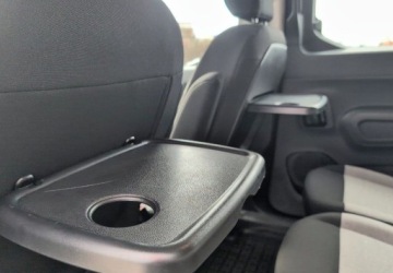 Citroen Berlingo III Osobowy M 1.2 PureTech 110KM 2023 Citroen Berlingo M 1.2 PureTech Feel SS N1 SalonPL FVat Od Reki 1.2, zdjęcie 14