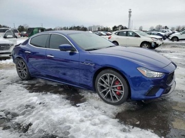 Maserati Ghibli III 2022 Maserati Ghibli Modena, 2022r., 4x4, 3.0L 3.0 Benzyna 424KM, zdjęcie 1