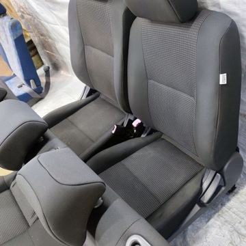 MITSUBISHI LANCER VIII SEDADLA POHOVKA KOMPLET