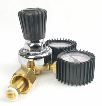 Редуктор для аргона CO2 200 бар MOUSE MIG WELDERS