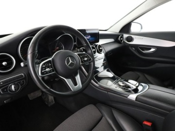 Mercedes Klasa C W205 Kombi Facelifting 2.0 220d 194KM 2018 Mercedes C 220 automat multibeam półskóra navi, zdjęcie 13