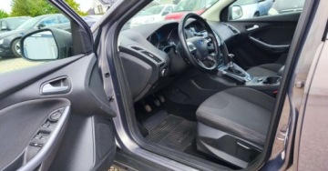 Ford Focus III Kombi 1.6 EcoBoost 150KM 2014 Ford Focus Ford Focus 1.6 Benzyna 150KM, zdjęcie 14