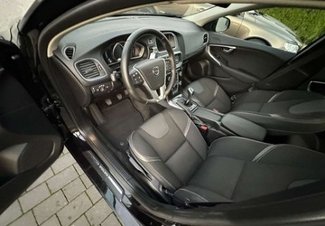 Volvo V40 II Hatchback 2.0 T2 DRIVE-E 122KM 2016 Volvo V40 Volvo V40 T2 Drive-E Summum 2.0 Benzyna 122KM, zdjęcie 15
