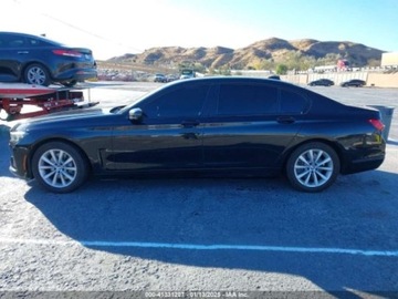 BMW Seria 7 G11-G12 2020 BMW Seria 7 740I XDrive 2020 3.0l 3.0 Benzyna 335KM, zdjęcie 5