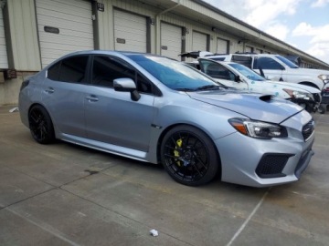 Subaru 2018 Subaru WRX Sti Limited 2018 2.5 Benzyna 305KM, zdjęcie 4