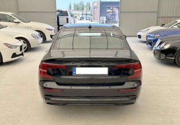 Volvo S60 III Sedan Facelifting 2.0 B5 250KM 2024 Volvo S60 4X4 S60 PLUS DARK 2.0 BENZ 250 KM 2024r Warszawa 2.0 Benzyna, zdjęcie 14