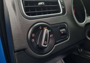 Volkswagen Polo V Hatchback 3d Facelifting 1.2 TSI BlueMotion Technology 90KM 2016 Volkswagen Polo Lift SLICZNY 1.2 Benzynka NISKI PRZEBIEG Bogata Wersja ORY, zdjęcie 15