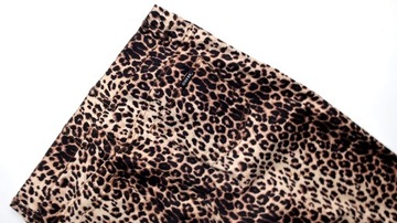 ПОДХОДИМЫЕ ДЖИНСЫ GUESS 30 LEOPARD С ЛЕОПАРДОВЫМ УЗОРОМ ЖИВОТНЫХ