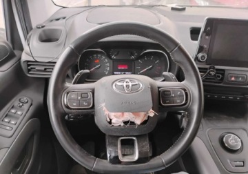 Toyota 2022 Toyota Proace City Verso 2022r, 1.2 Benzyna. AUTOMAT. Uszkodzony przod i t, zdjęcie 12