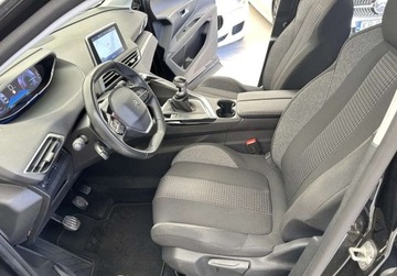 Peugeot 3008 II Crossover 1.2 PureTech 130KM 2020 Peugeot 3008 1.2 BENZ 130 KM 2020r 36.000 km Warszawa 1.2 Benzyna, zdjęcie 6