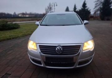 Volkswagen Passat B6 Variant 2.0 TDI PD-DPF 140KM 2006 Volkswagen Passat Super stan 2.0 Diesel 140KM, zdjęcie 1